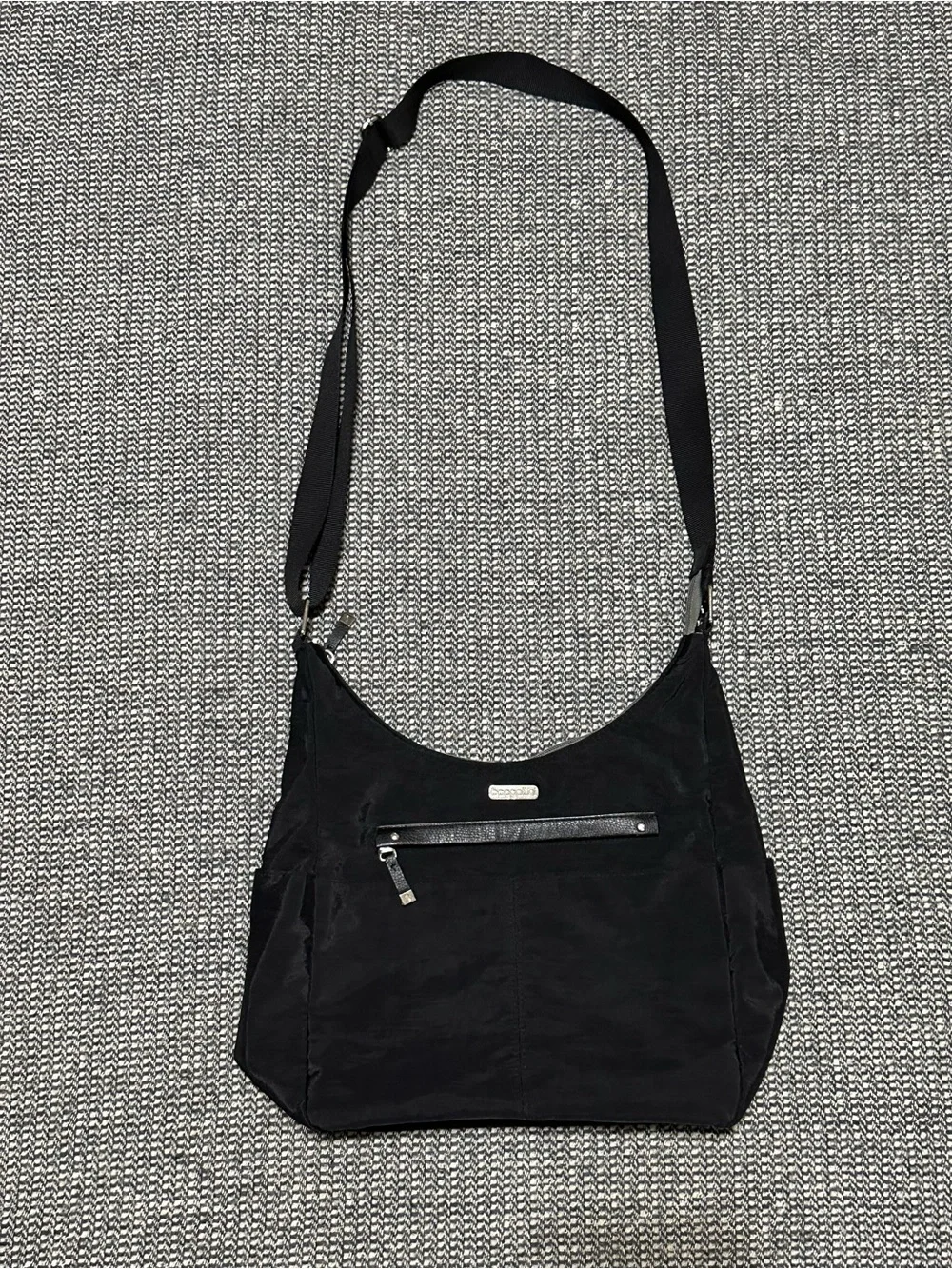 Baggallini Black Nylon Crossbody Shoulder Bag